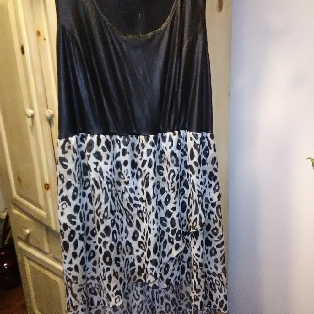 Hot Swag 👗 - Picture 4 of 4